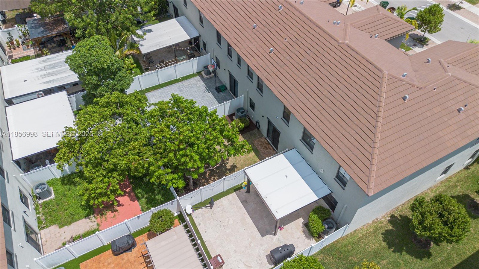 AQUABELLA SECTION TWO - Residential