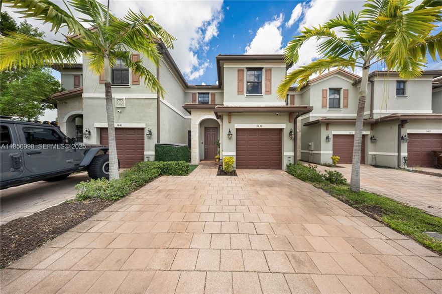 Spacious 3BR/2.5BA townhouse in the sought-after gated community of Aquabella. Built in 2019, this home offers an open layout, modern kitchen with stainless-steel appliances and pantry, plus two assigned parking spaces. Enjoy resort-style living with clubhouse, pools, gym, playgrounds, and 24-hour security. Come and see and you will fall in love of the big patio extra this