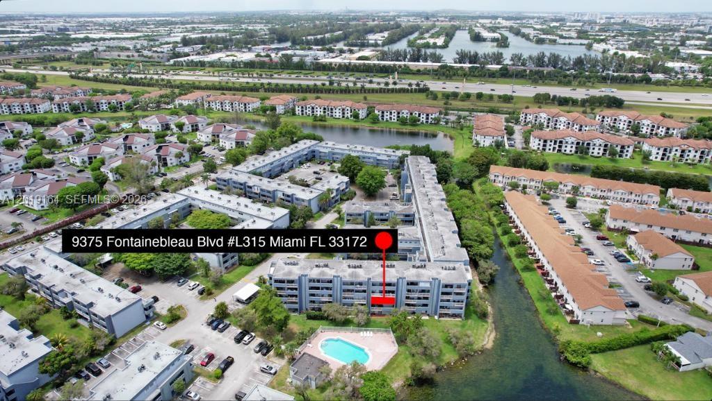 THE BEACH CLUB FONTAINEBL - Residential