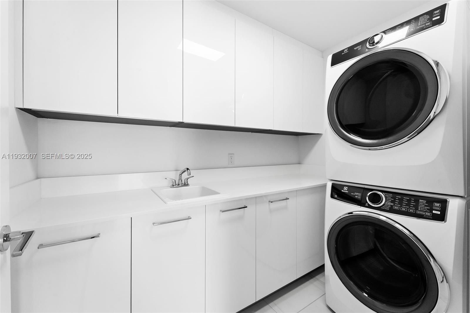 Selene Condo - Residential Lease