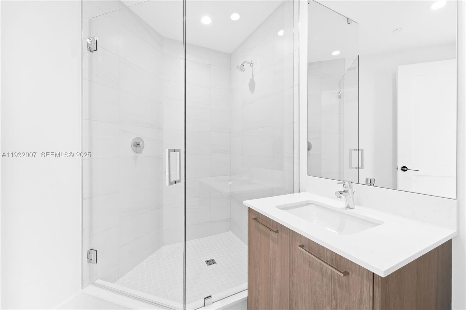 Selene Condo - Residential Lease