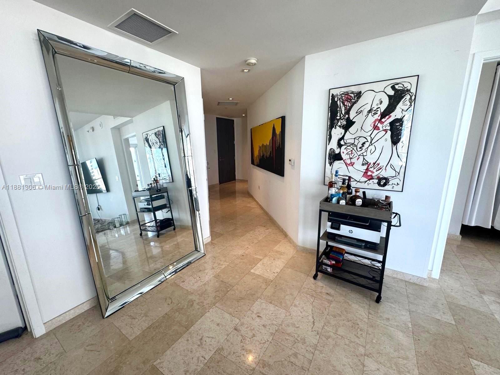 68 SE 6th St 2801
