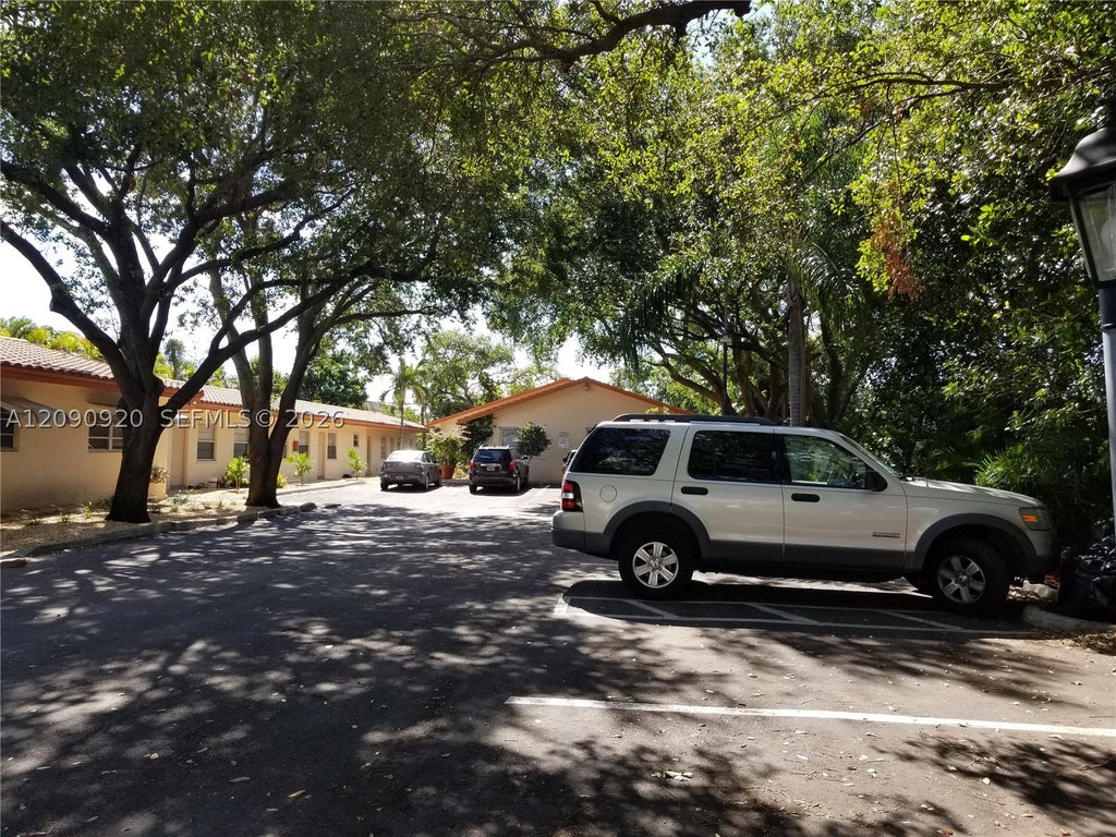 Photo of 2308 Monroe St #1, Hollywood, FL 33020 (MLS # A12090920)