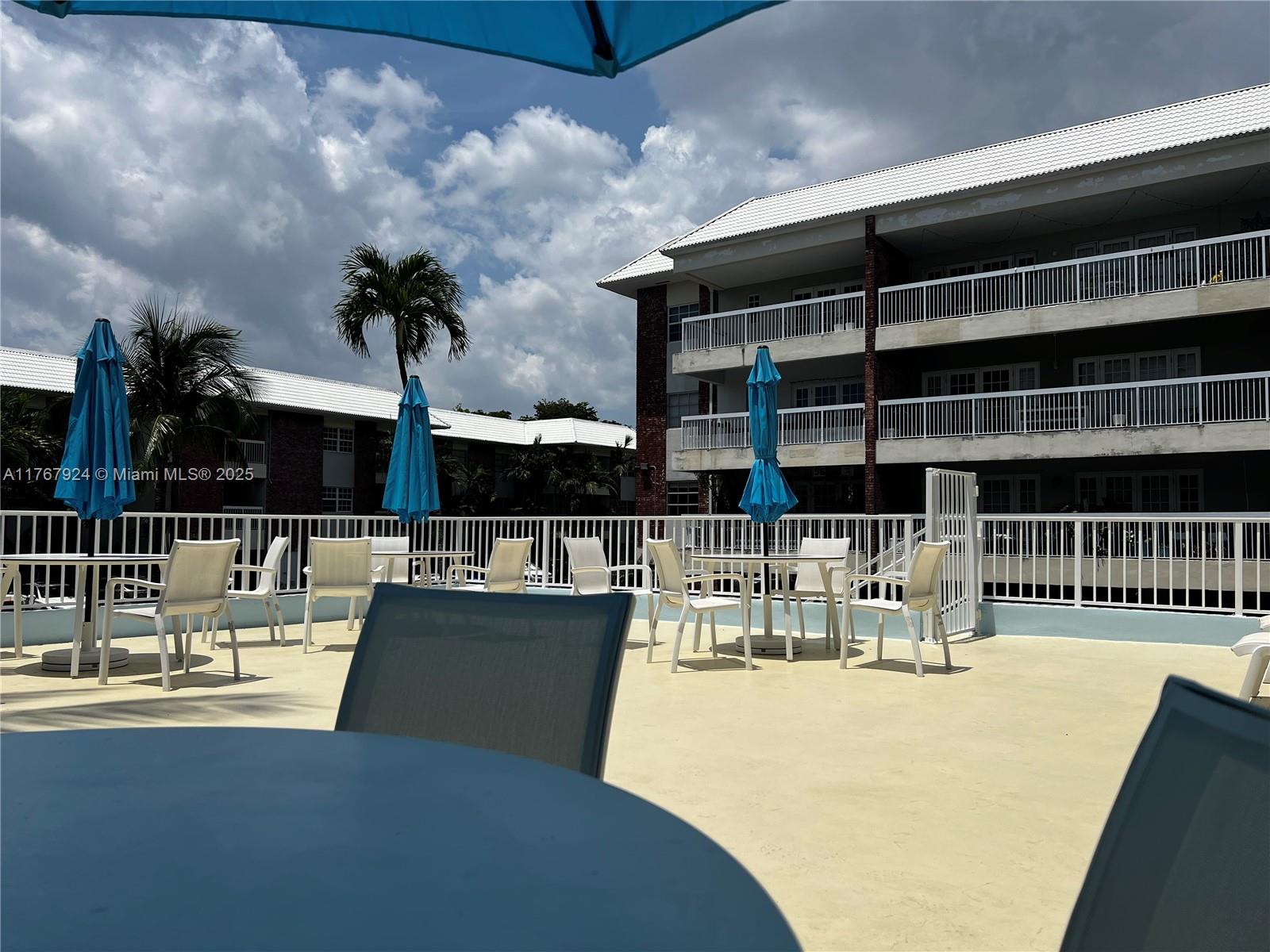 VILLAGE AT HARBOR BEACH C - Residential