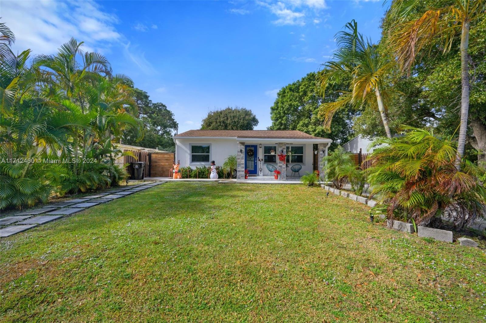 1223 NW 2nd Ave