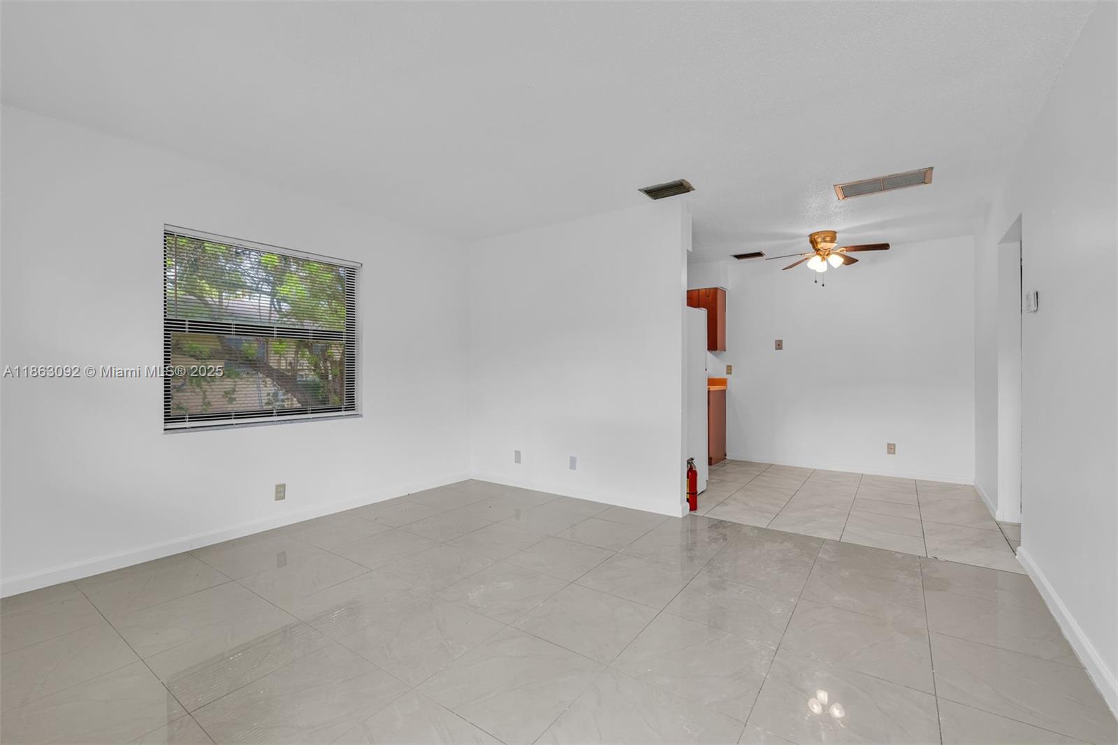 FT LAUDERDALE ESTATES - Residential Lease