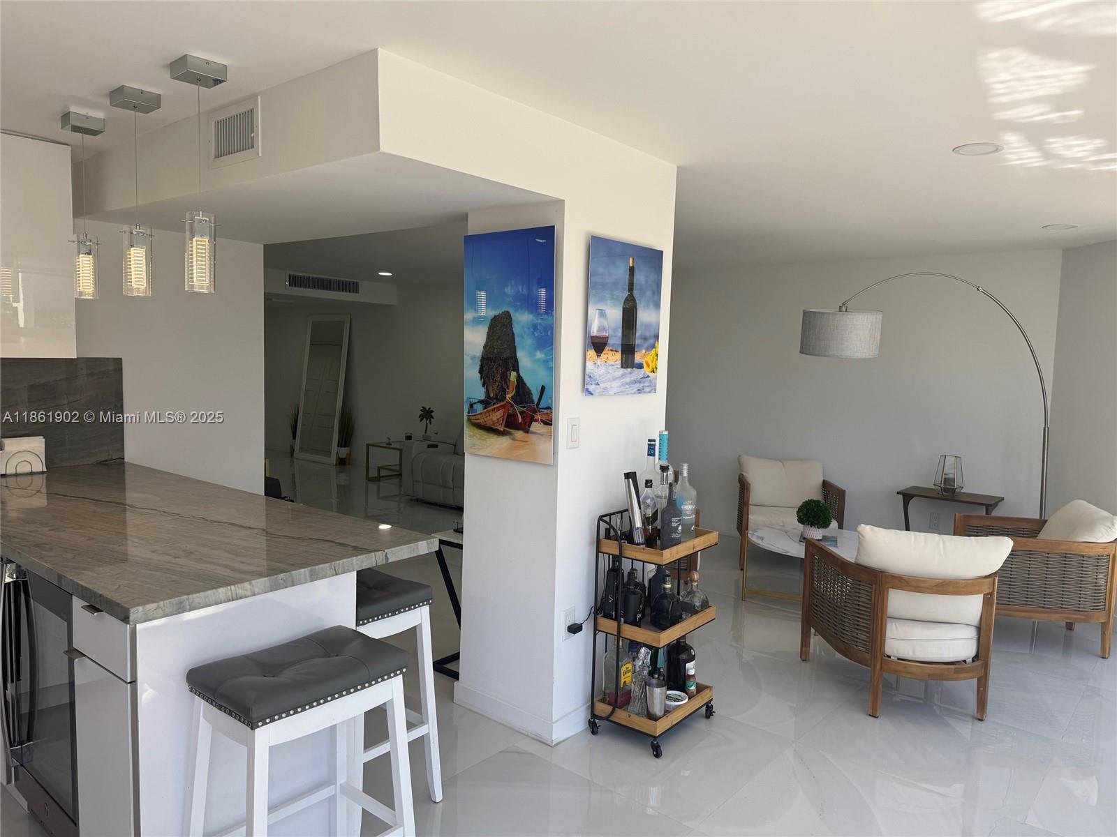 MAR DEL PLATA CONDO - Residential