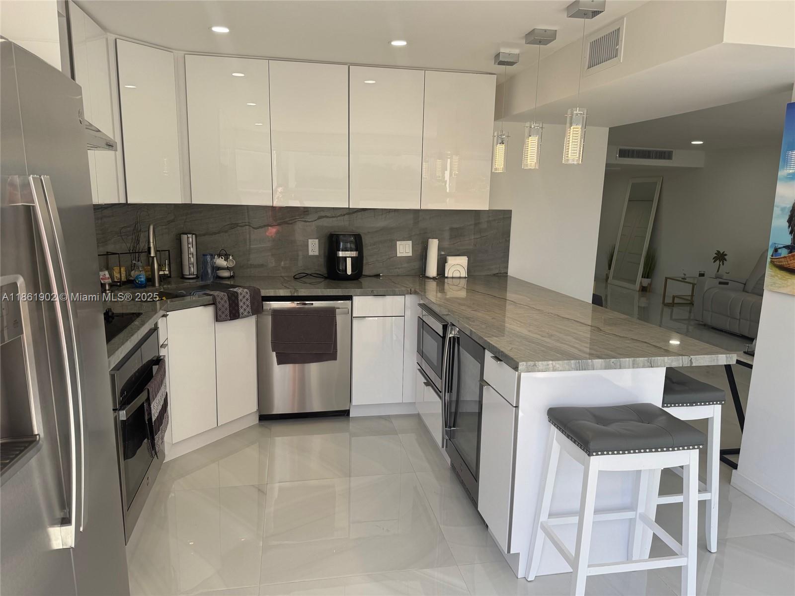 MAR DEL PLATA CONDO - Residential