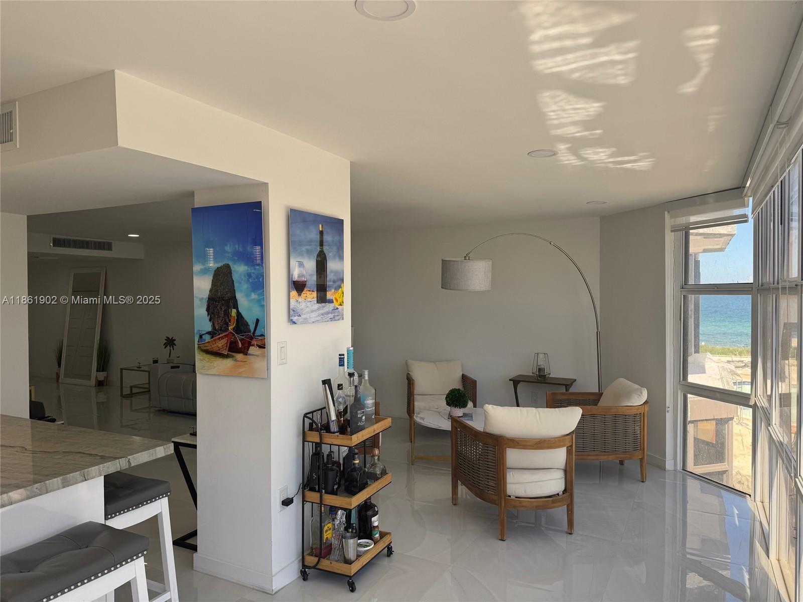 MAR DEL PLATA CONDO - Residential