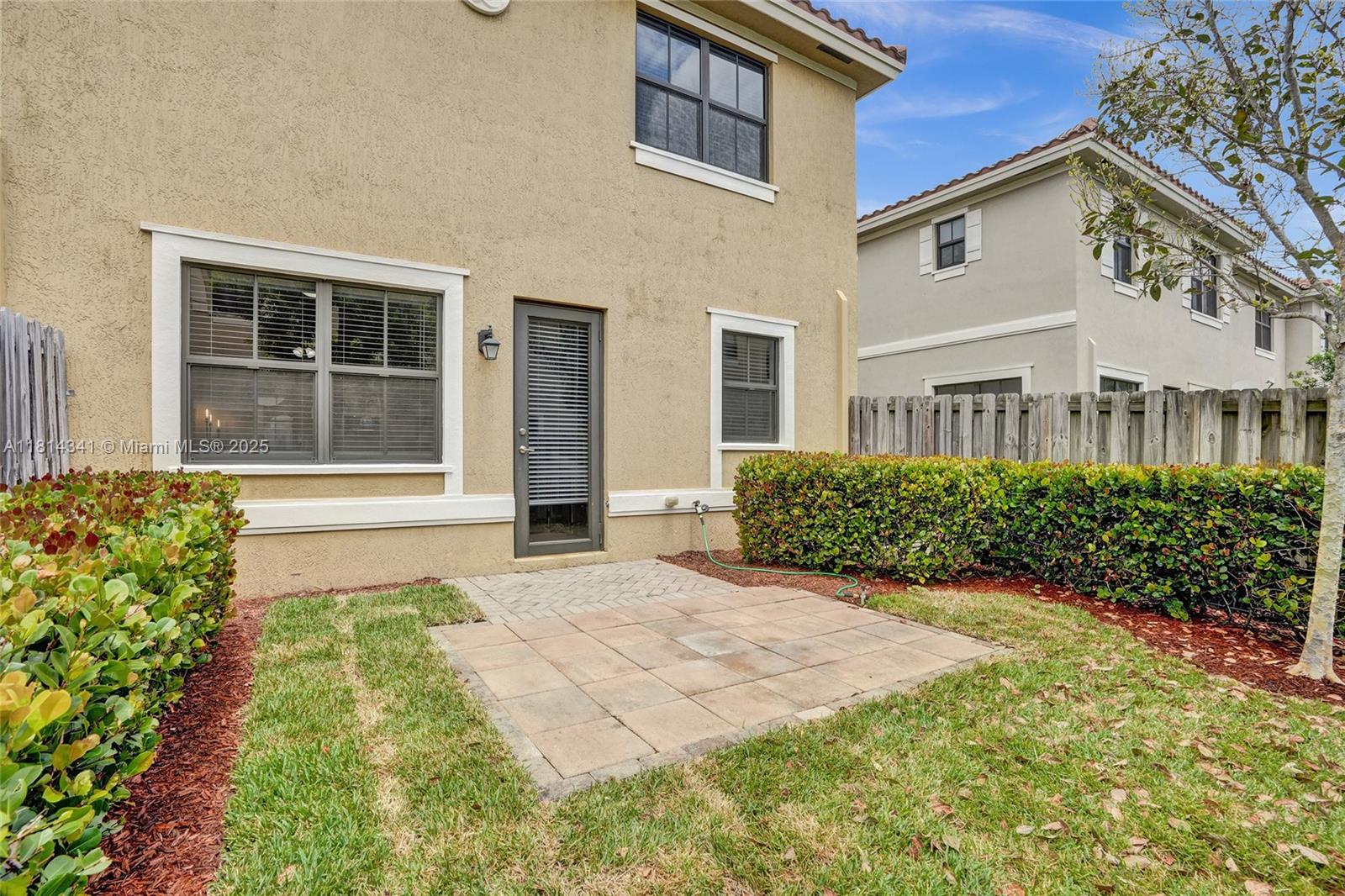 DEBUYS PLAT - Residential Lease