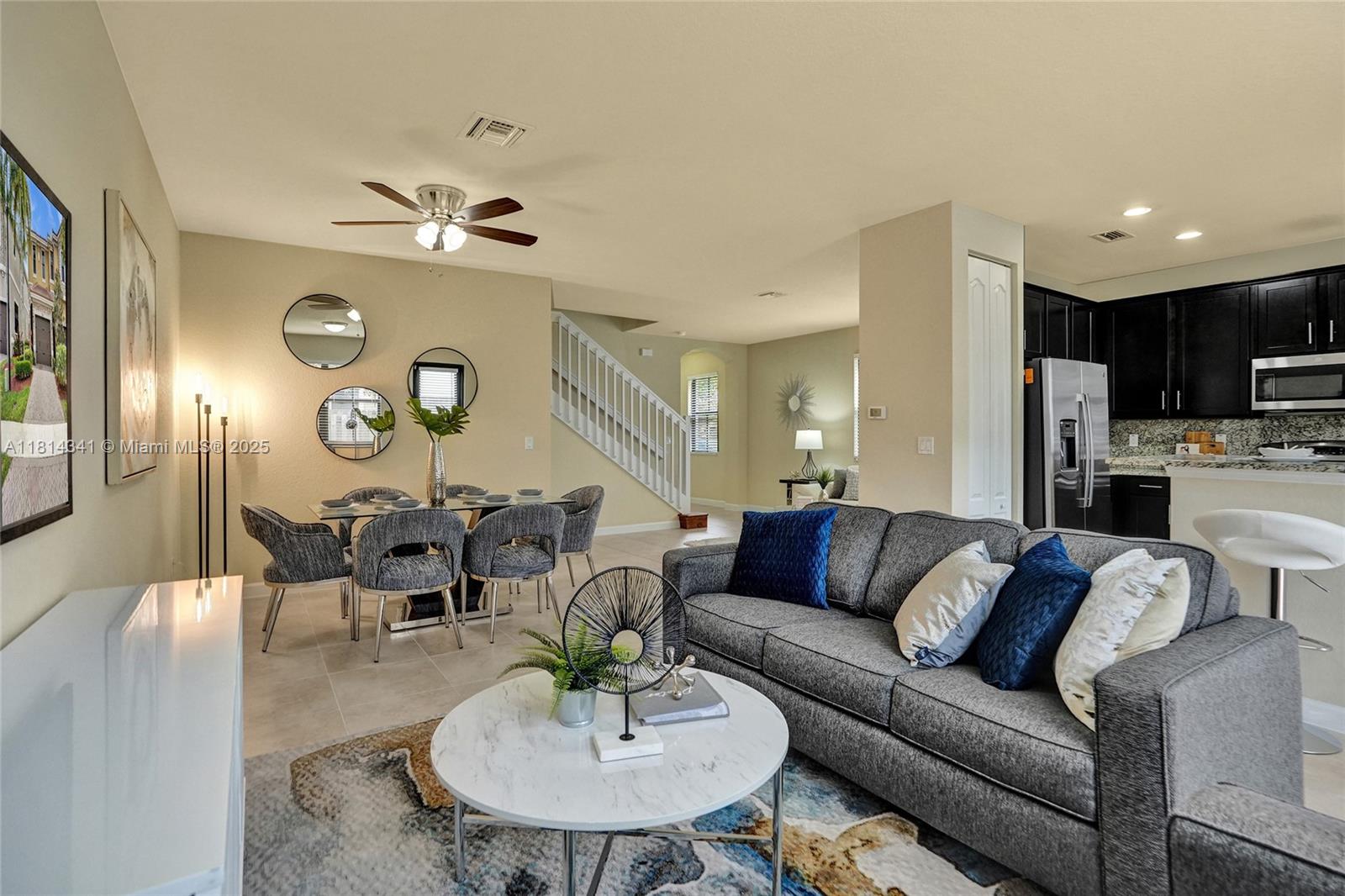 DEBUYS PLAT - Residential Lease