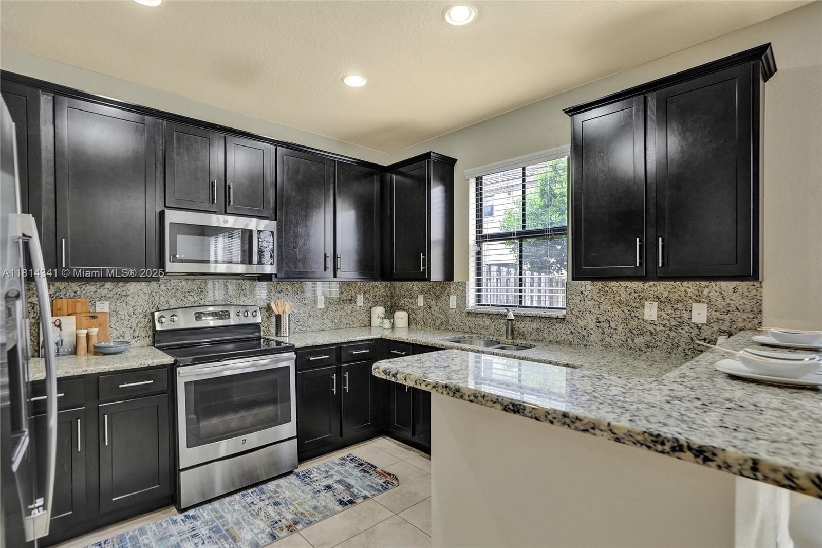 DEBUYS PLAT - Residential Lease