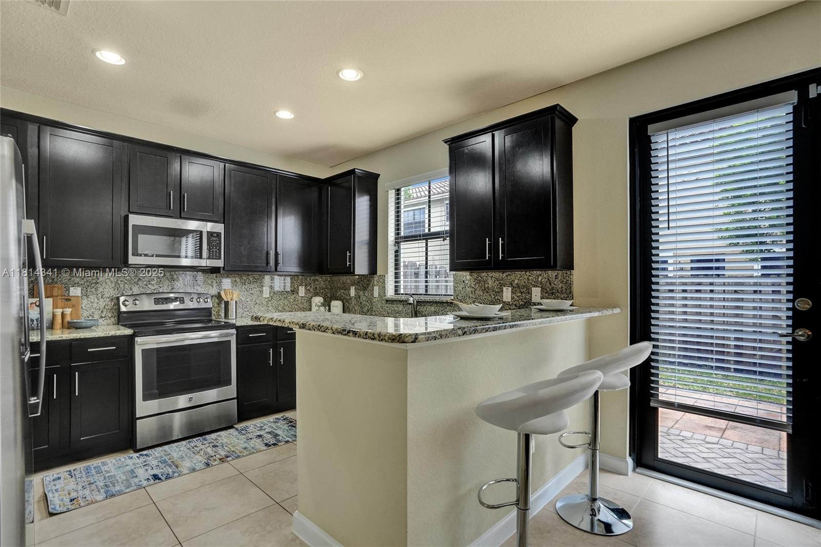 DEBUYS PLAT - Residential Lease