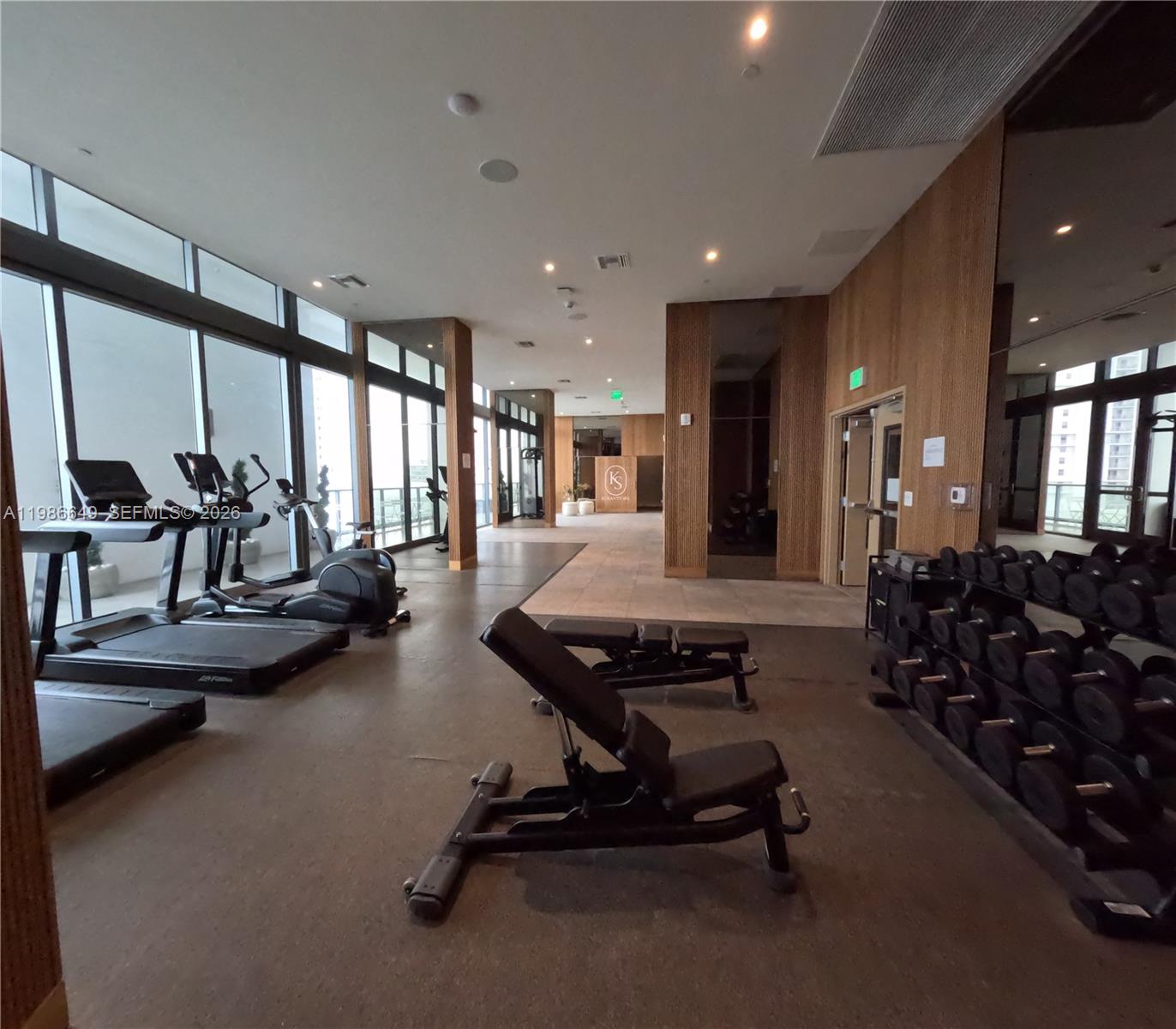 SMART BRICKELL LODGING 1 - Residential