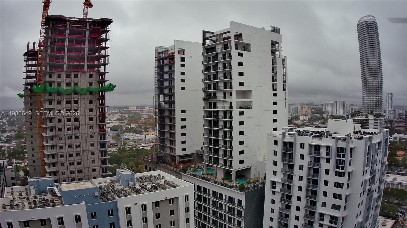 SMART BRICKELL LODGING 1 - Residential