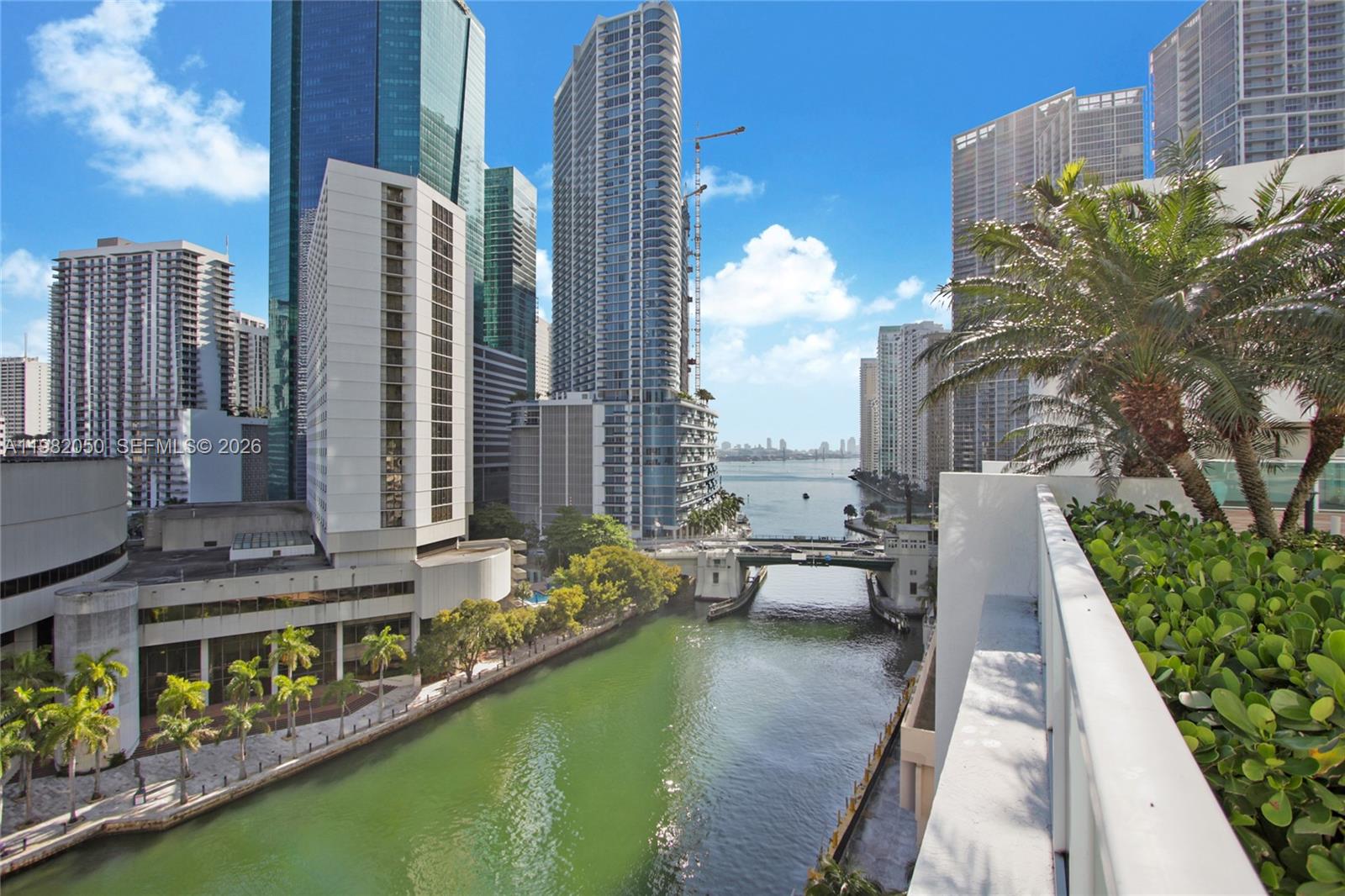 BRICKELL ON THE RIVER S T - Residential Lease