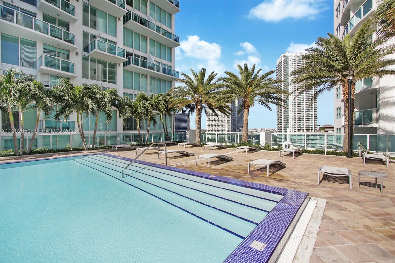 BRICKELL ON THE RIVER S T - Residential Lease