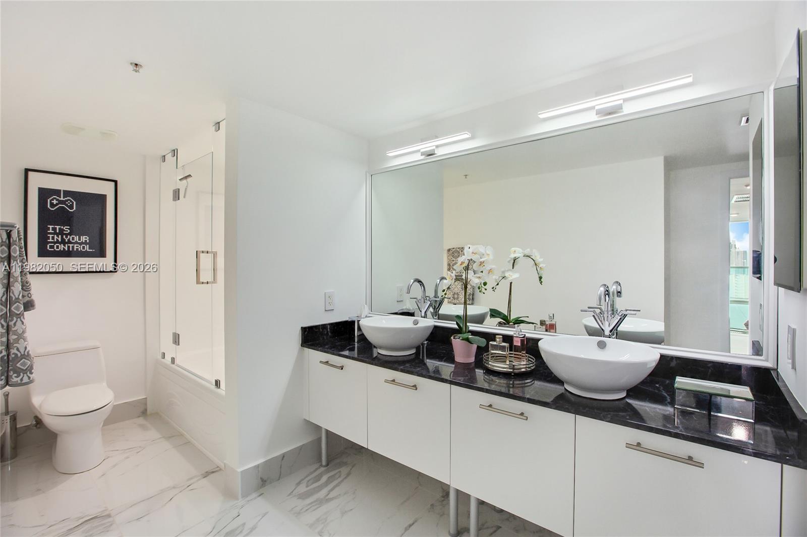 BRICKELL ON THE RIVER S T - Residential Lease