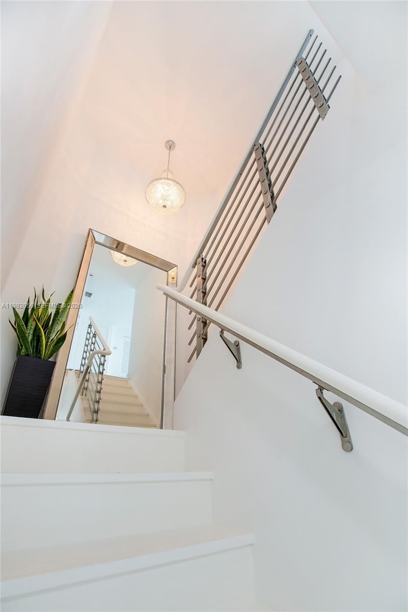 BRICKELL ON THE RIVER S T - Residential Lease