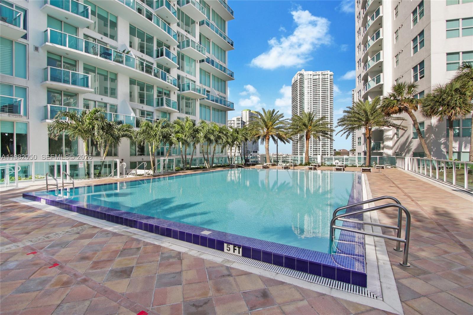 BRICKELL ON THE RIVER S T - Residential Lease