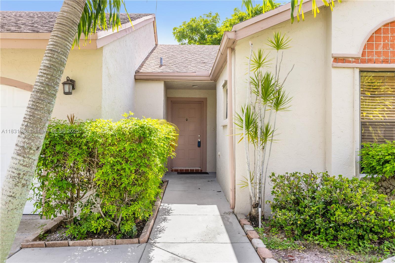 Spacious 3 bedrooms and 2 baths; with walking closet, big fenced back yard patio with fruit tree.
Spacious open features in family – dining room area as well as eat in kitchen. 2 car garage. Newer washer and dryer inside garage. Community pool at walking distance. Civic Center with gym and sports at walking distance too.
Call / text today for showing. This listing won’t last.