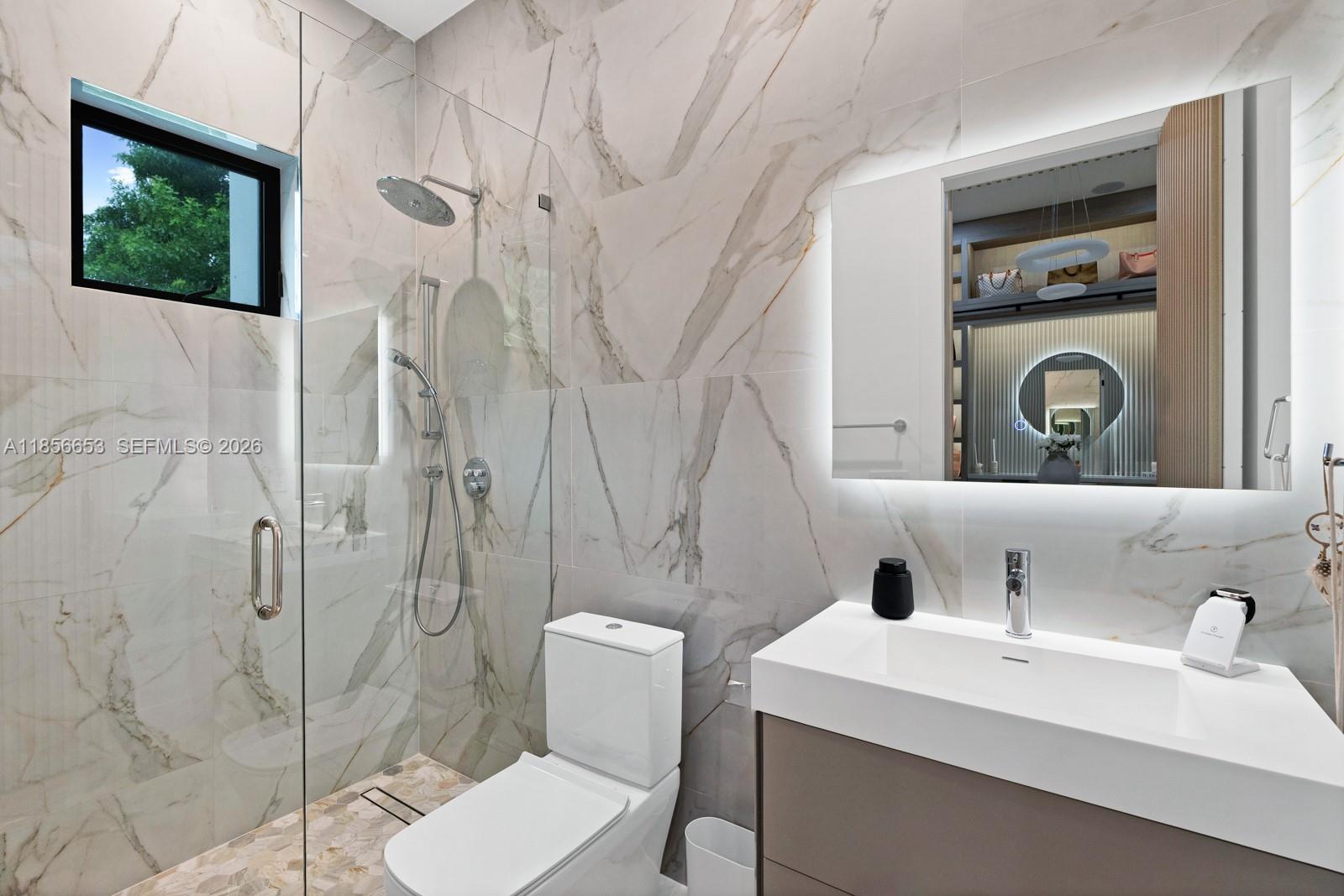 SWEETWATER ESTS SUB - Residential