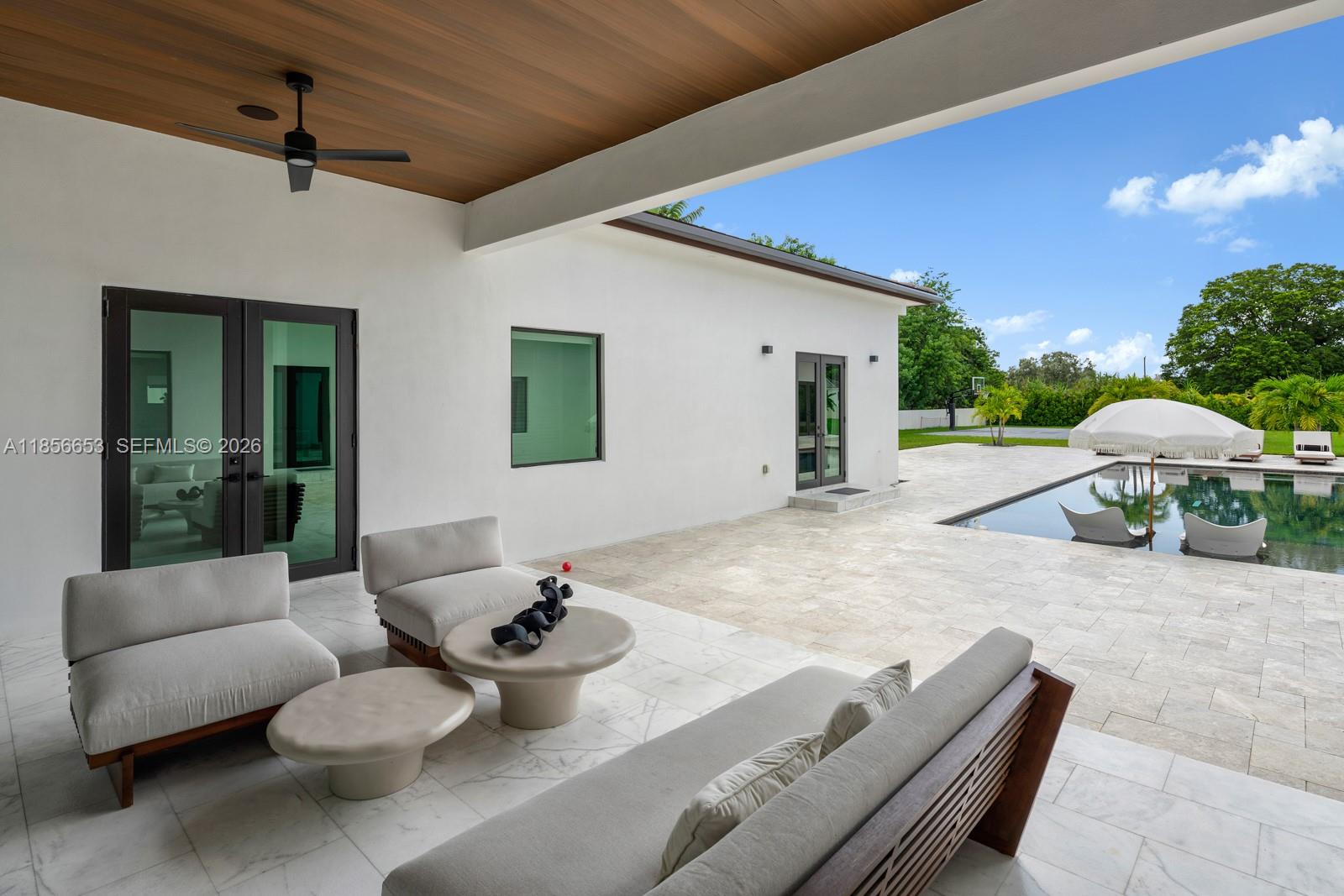 SWEETWATER ESTS SUB - Residential