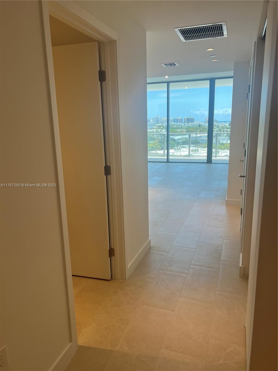 500 Alton Rd 1008
