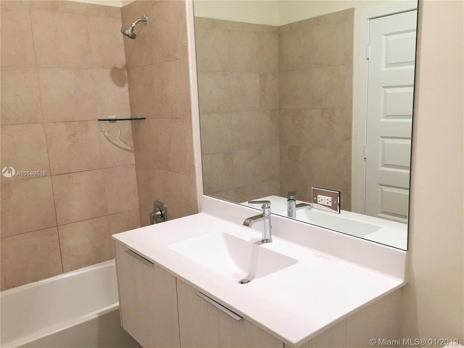 Apex at Park Central - Residential Lease