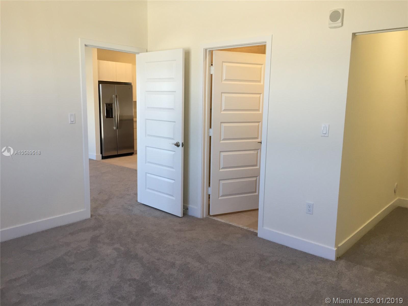 Apex at Park Central - Residential Lease