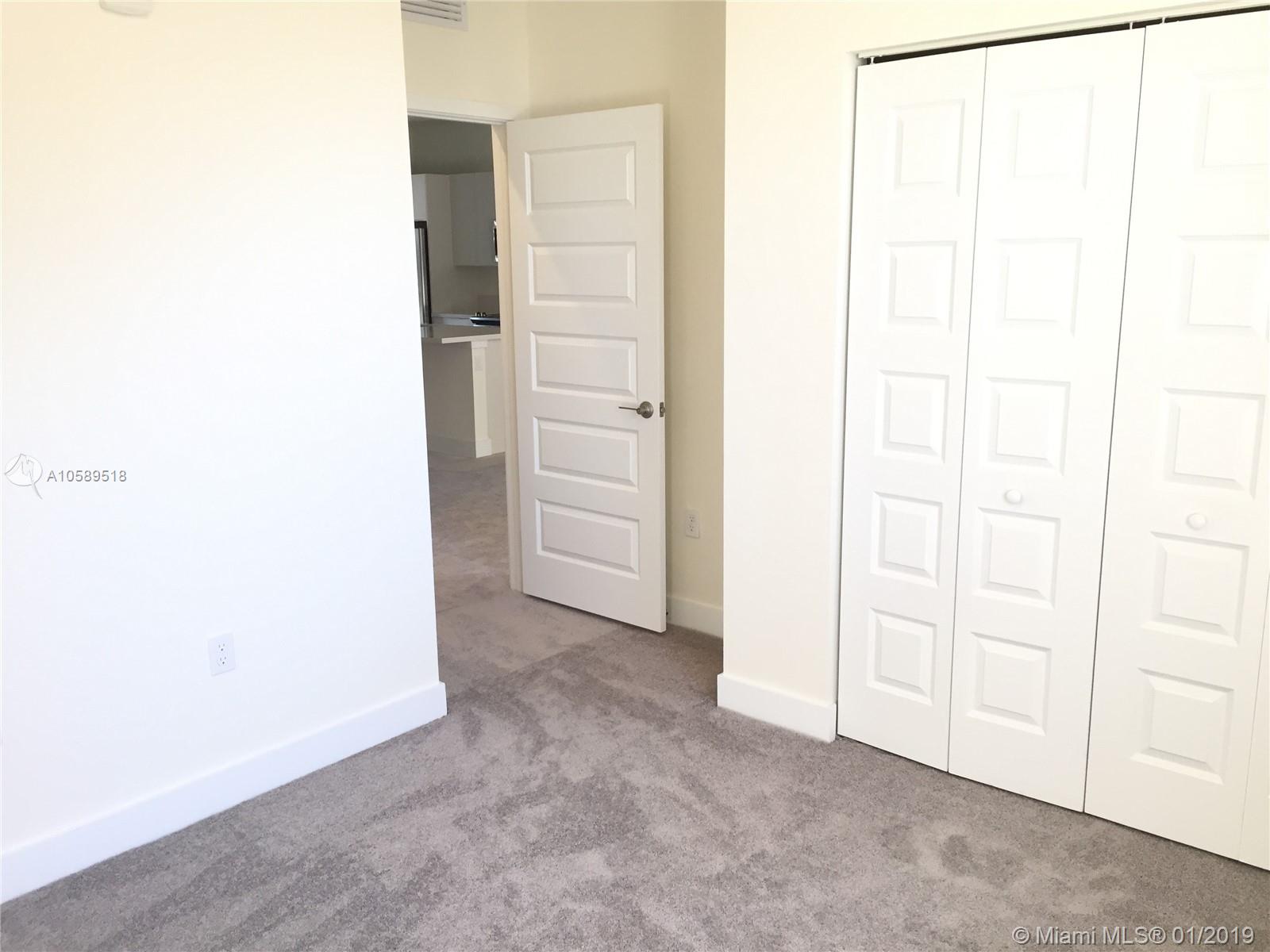 Apex at Park Central - Residential Lease
