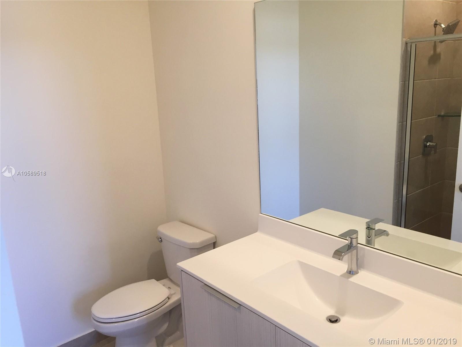 Apex at Park Central - Residential Lease