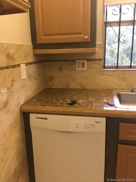 Dadeland Park Condo - Residential Lease