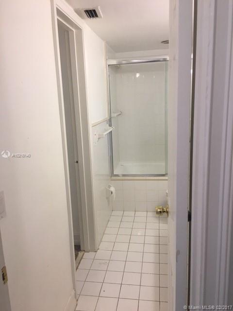 Dadeland Park Condo - Residential Lease