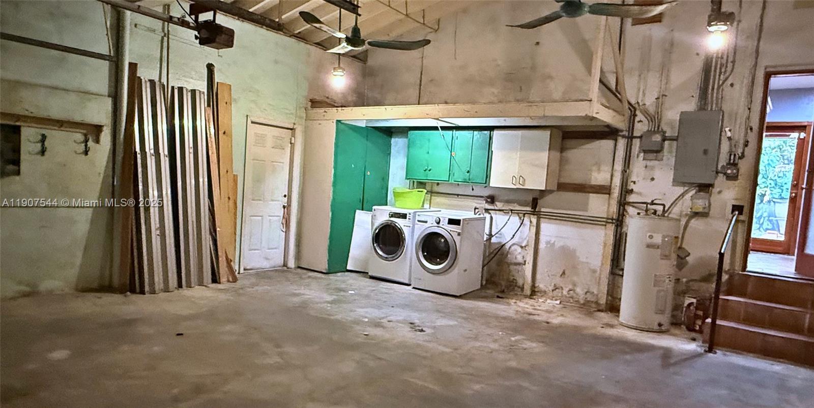 CORAL GABLES SEC E - Residential Lease