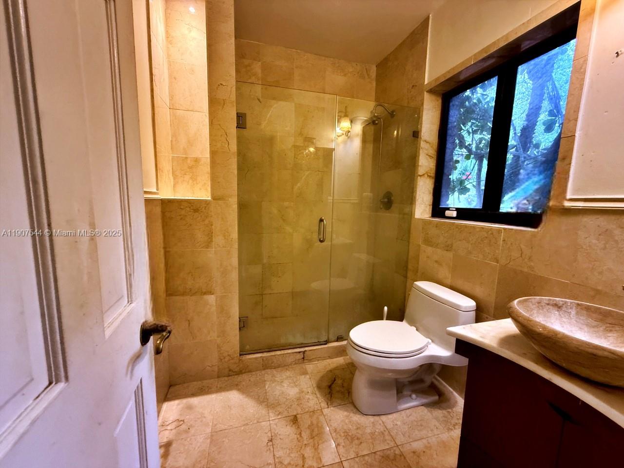 CORAL GABLES SEC E - Residential Lease