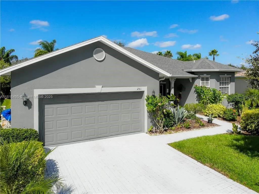 251 Rock Springs Drive  , Kissimmee,  - 2 Bedrooms  
2 Bathrooms - 