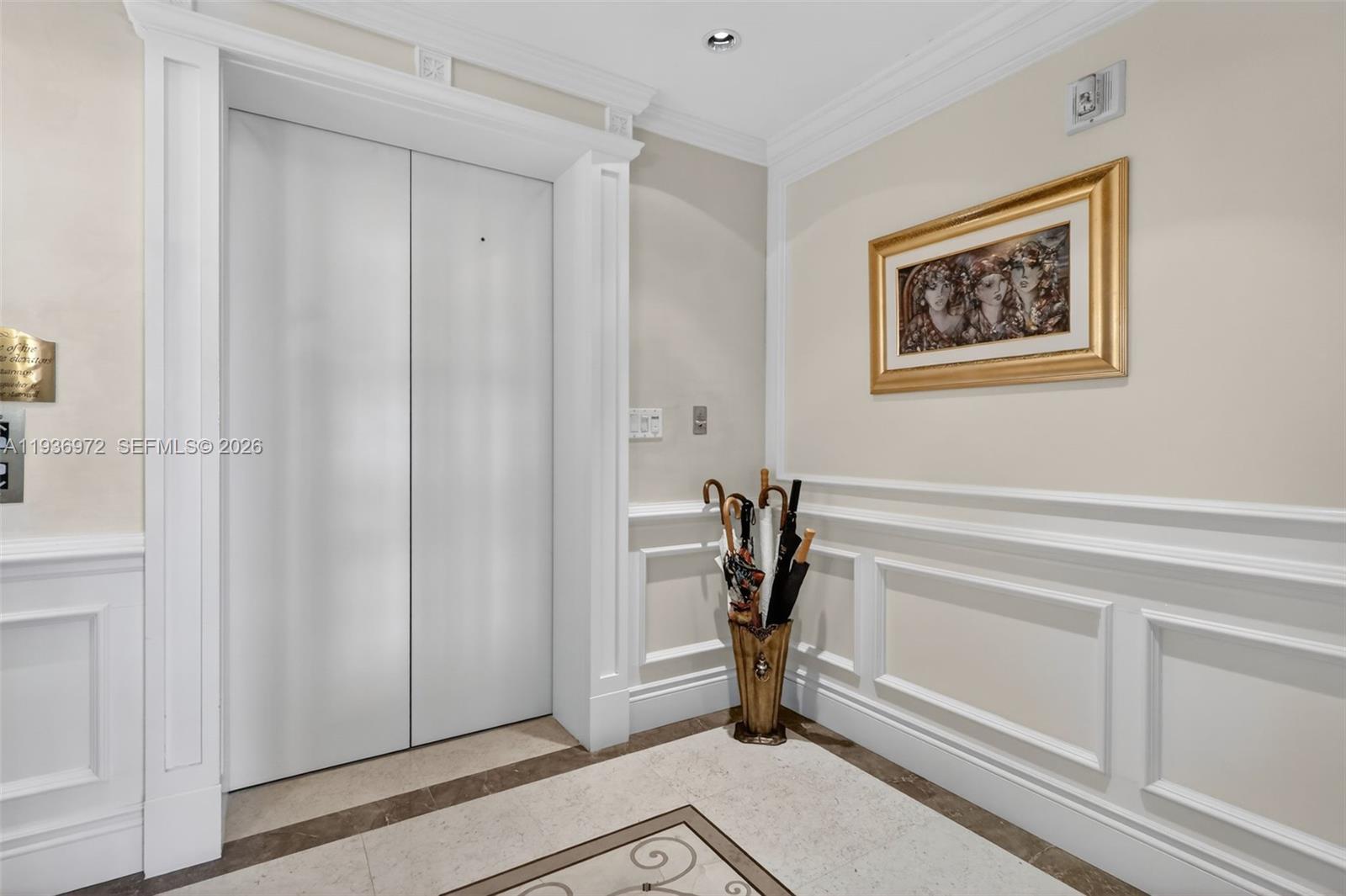 2600 Island Blvd 3006