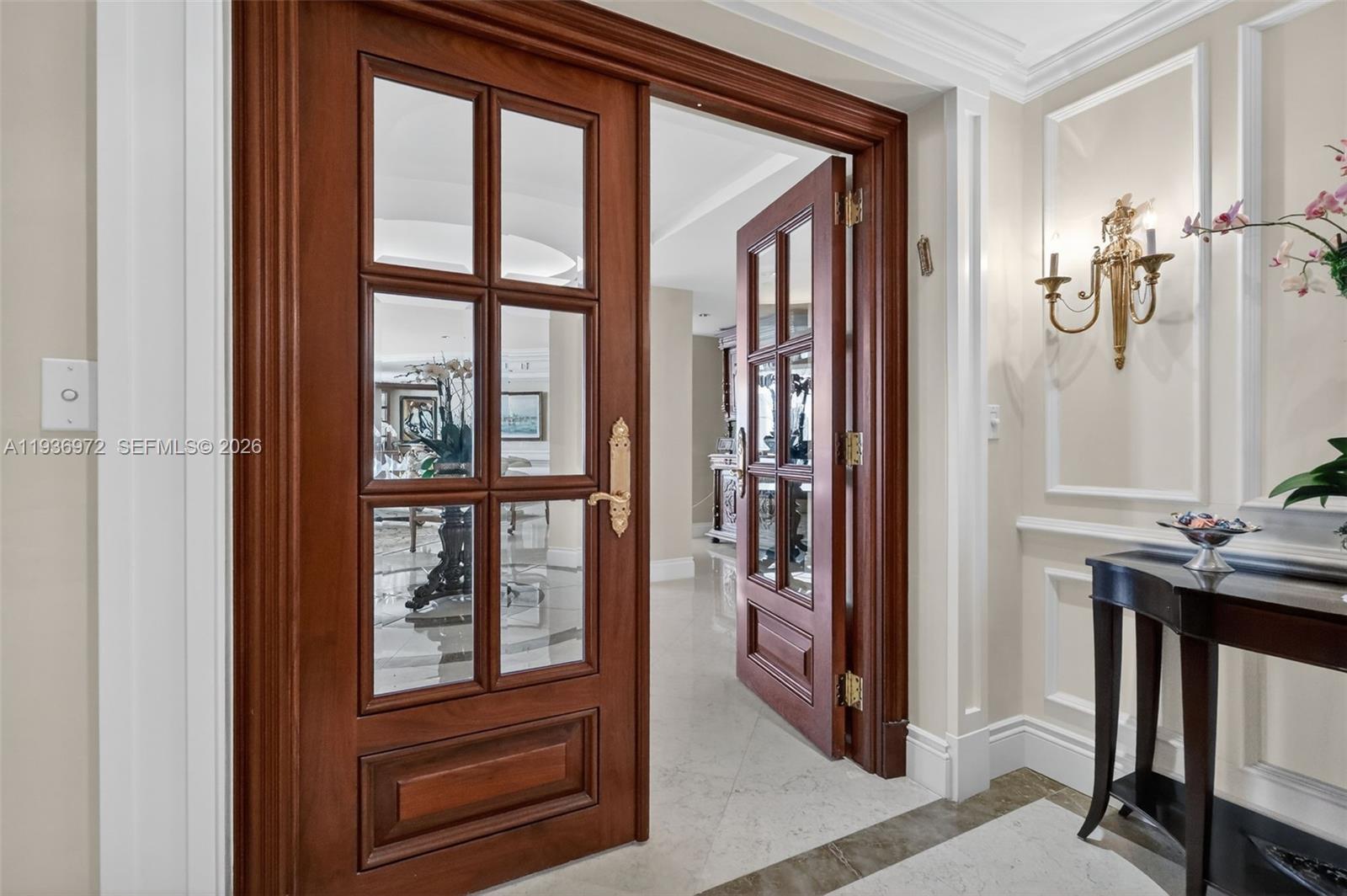 2600 Island Blvd 3006