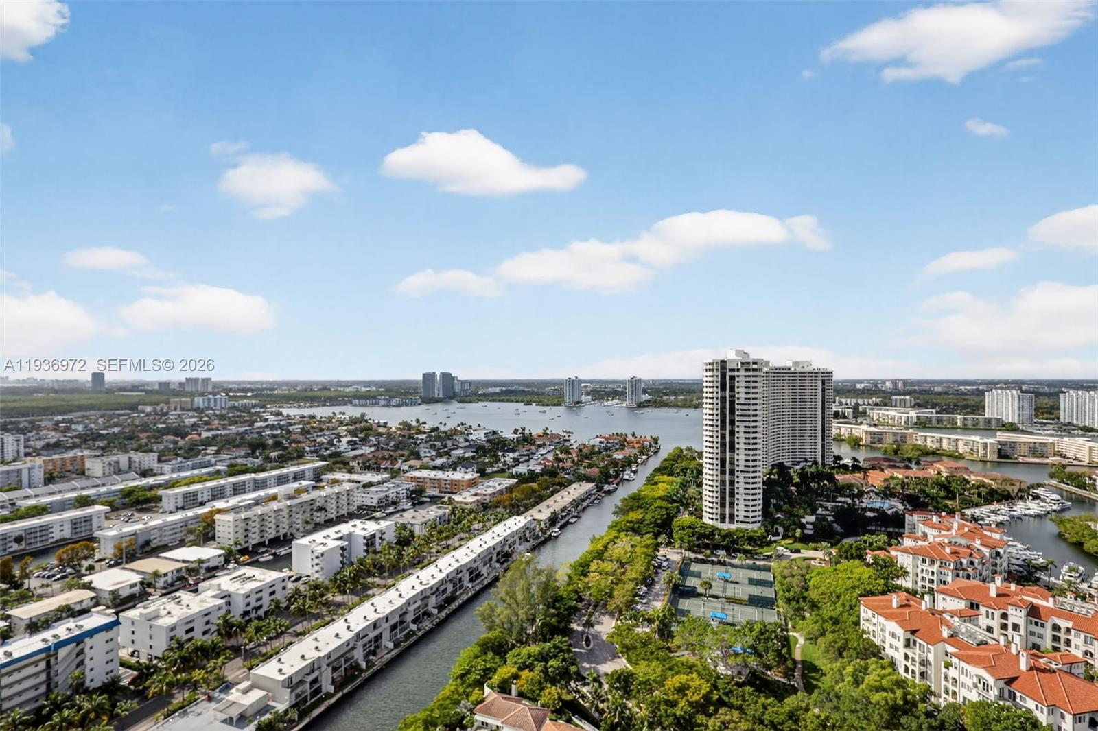 2600 ISL BLVD WILLIAMS IS - Residential