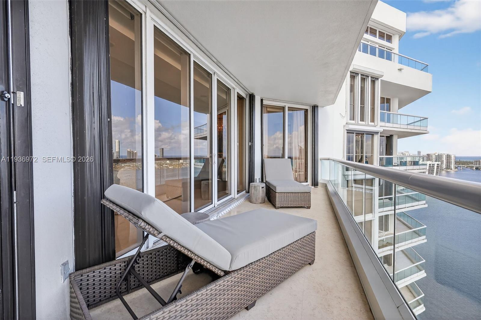 2600 ISL BLVD WILLIAMS IS - Residential