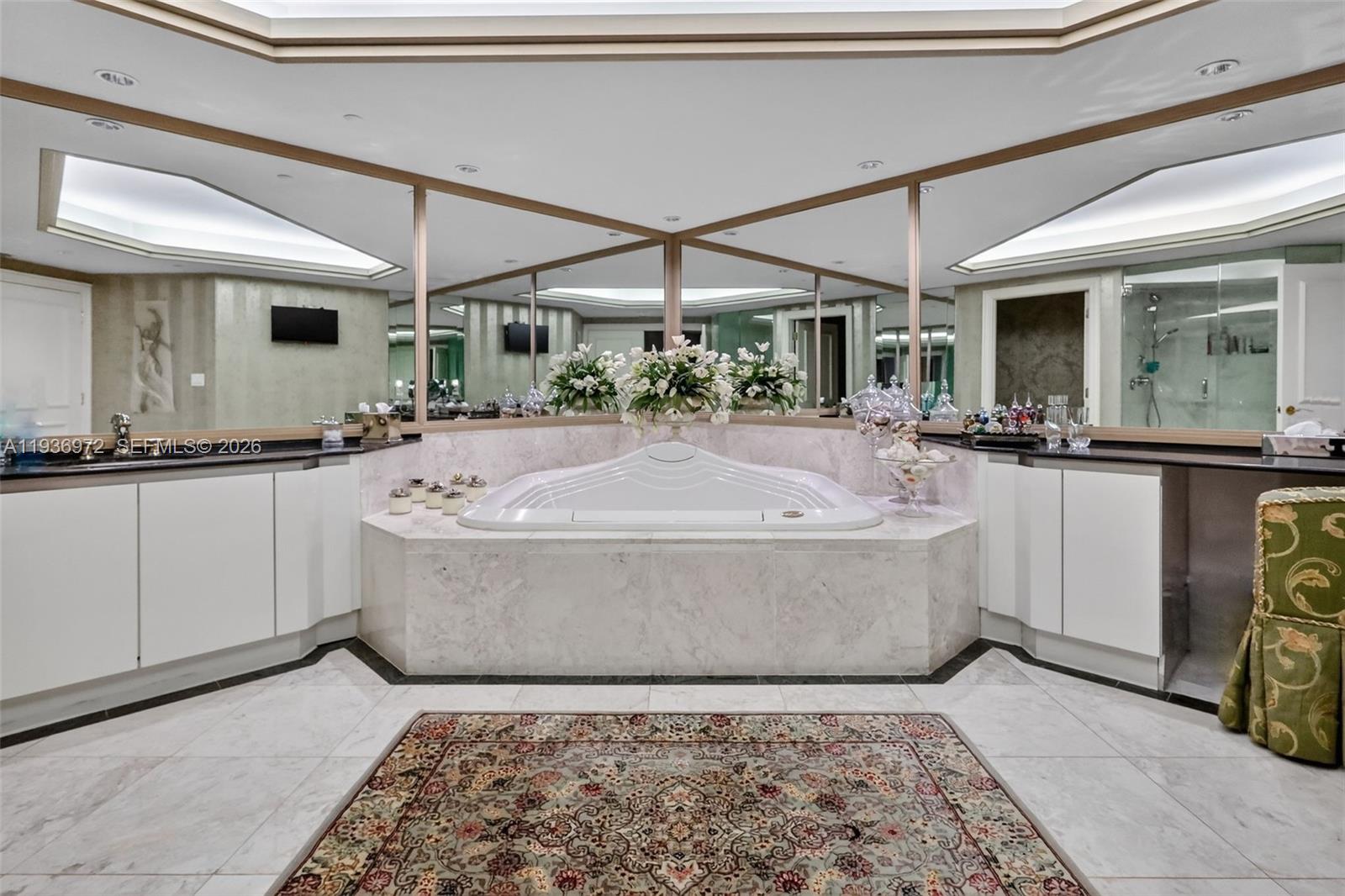 2600 ISL BLVD WILLIAMS IS - Residential