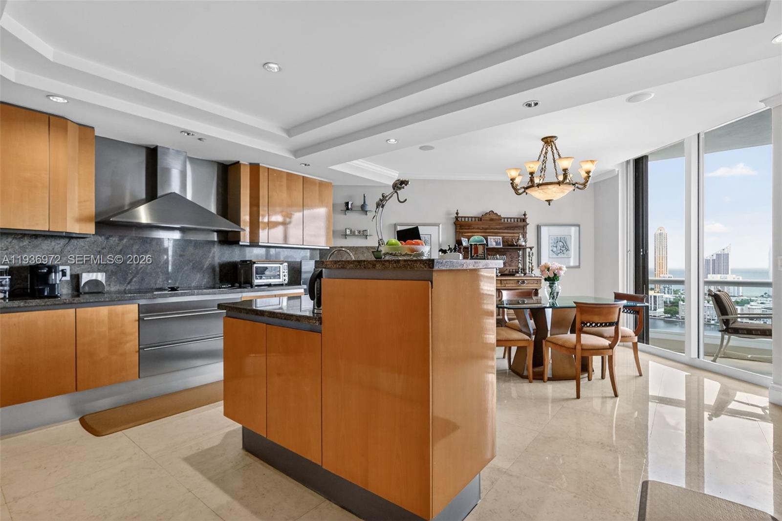 2600 ISL BLVD WILLIAMS IS - Residential