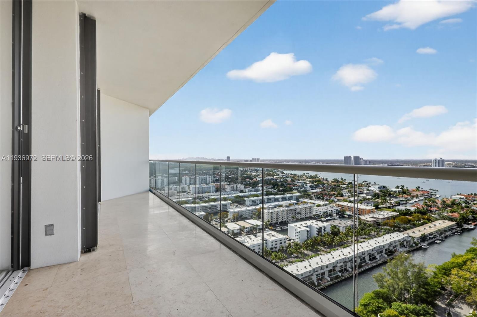 2600 ISL BLVD WILLIAMS IS - Residential