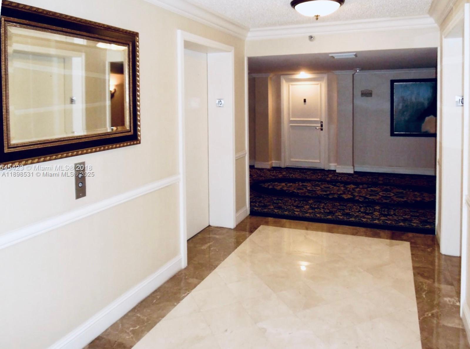 MYSTIC POINTE TOWER 500 C - Residential