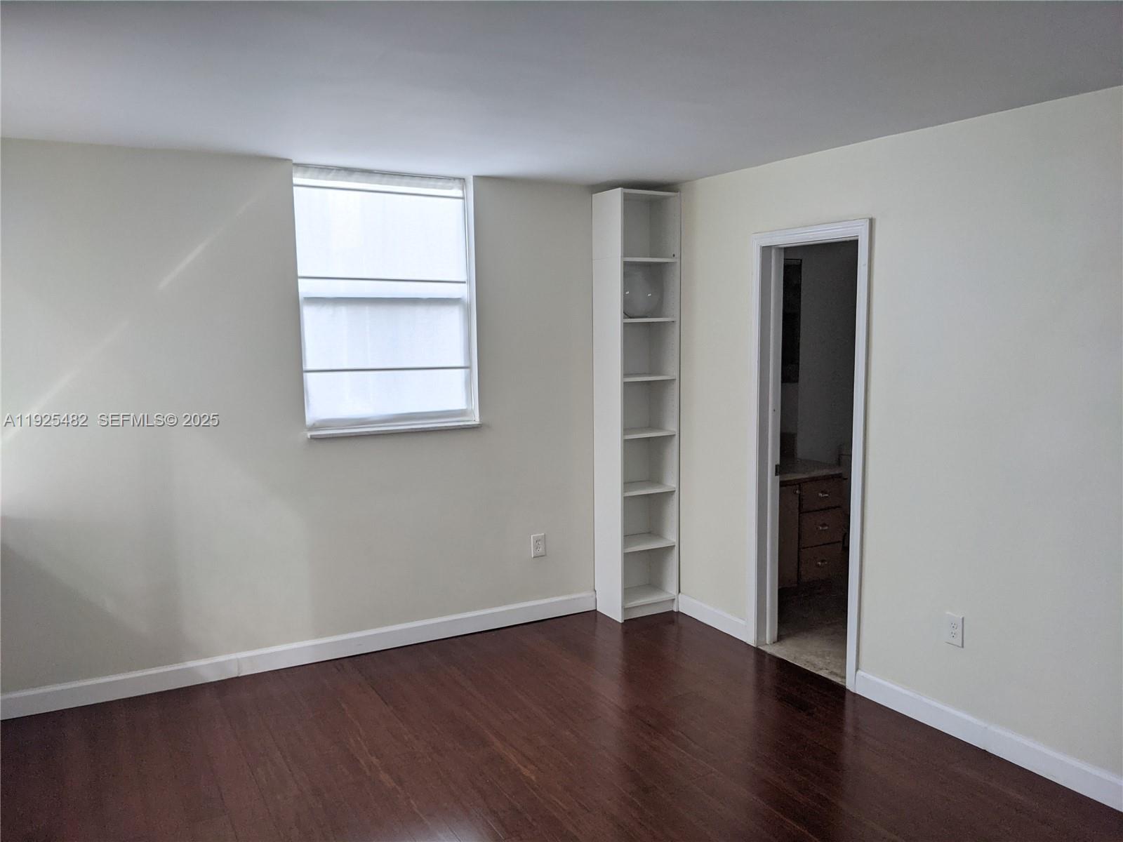 LINCOLN PALACE CONDO - Residential Lease