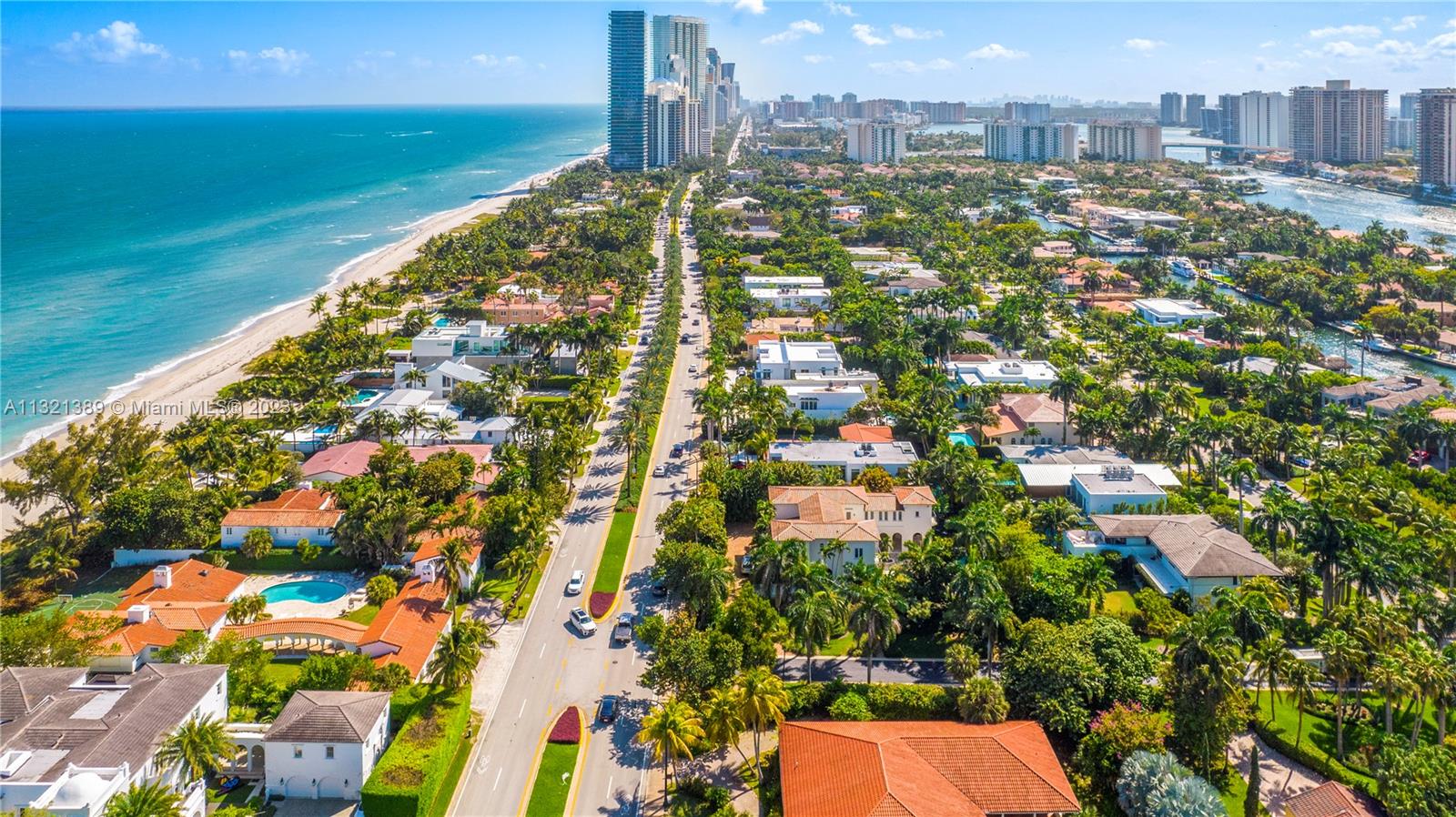 GOLDEN BEACH SEC C - Residential