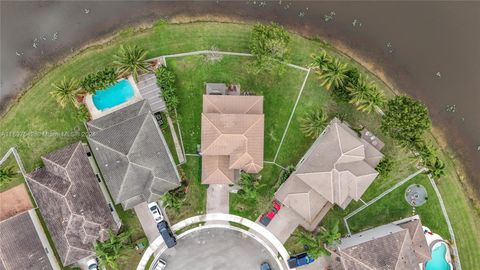 A home in Pembroke Pines