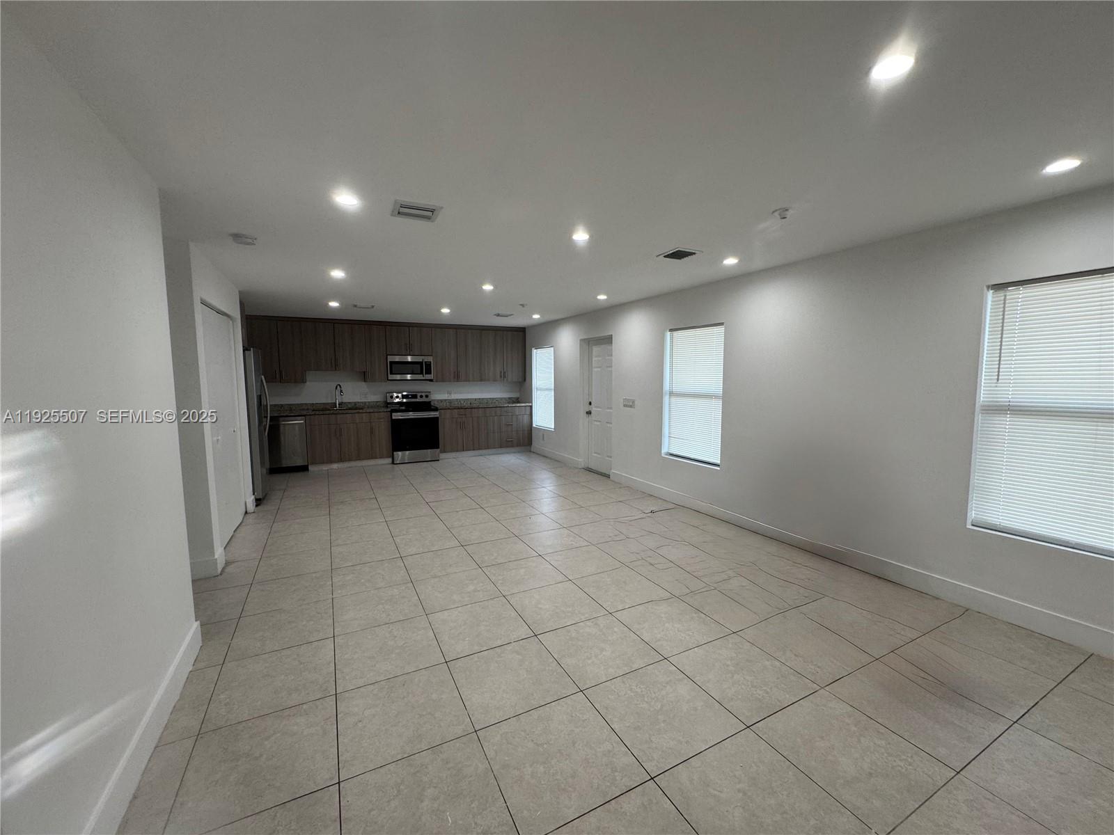 PEMDALE - Residential Lease