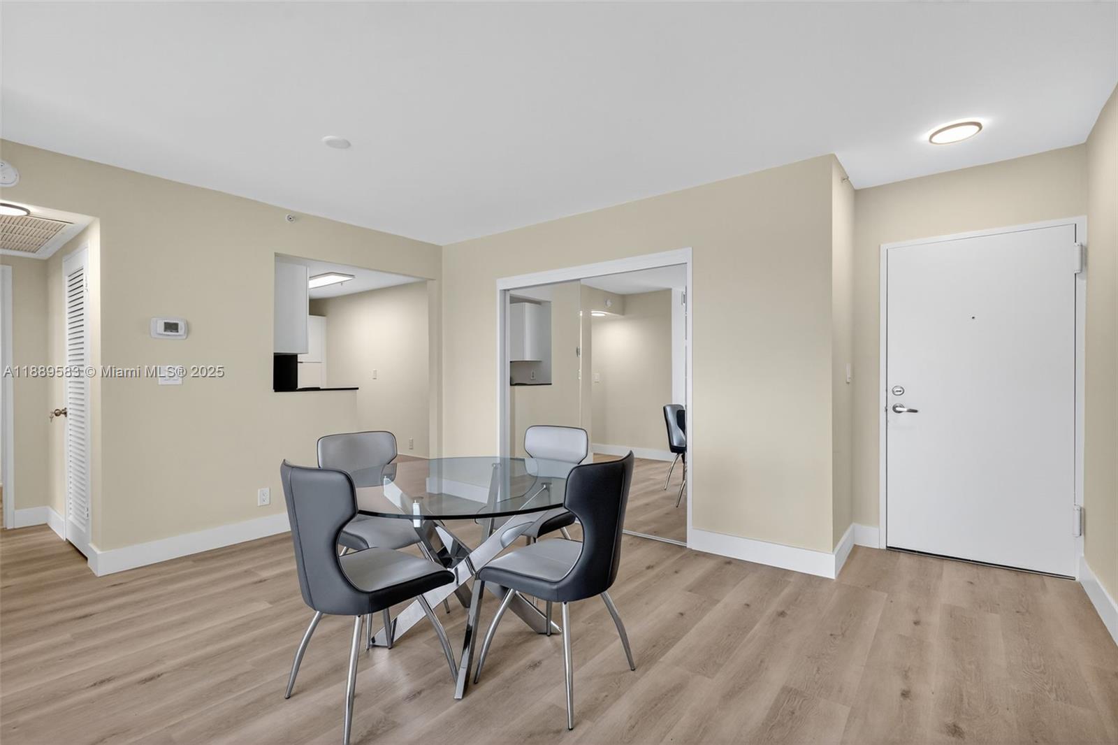 Residences on Hollywood - Residential Lease